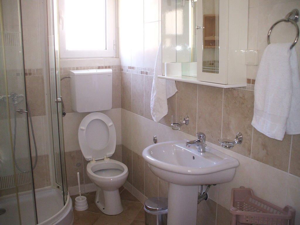 Egon Apartments Budva Kamer foto